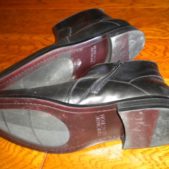 COPY - Kenneth Cole Reaction Men Size 9M Ankle Boots - Picture 5 of 5